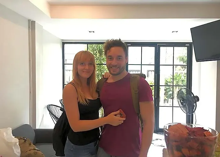 Hotel 9ty 2*